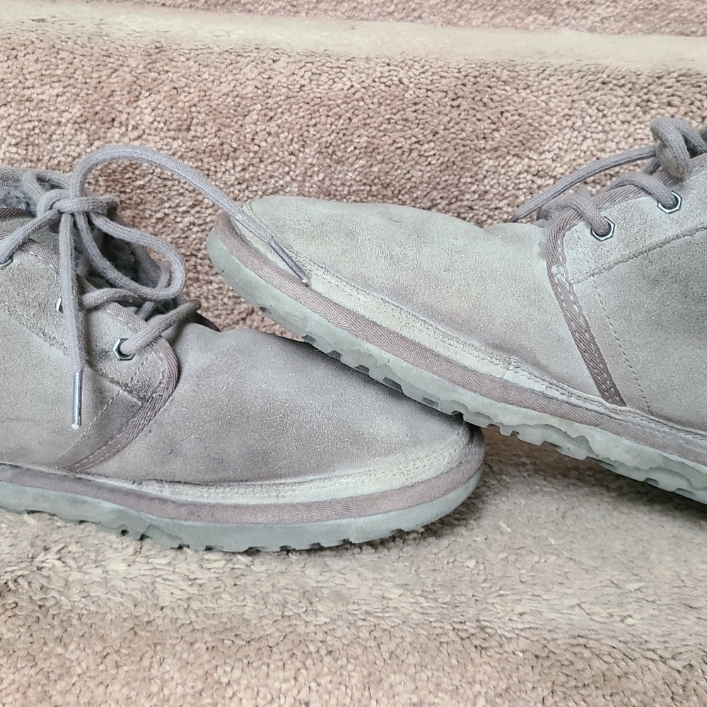 UGG Sz 11 Mens Gray Chukka Boots - Picture 17 of 17
